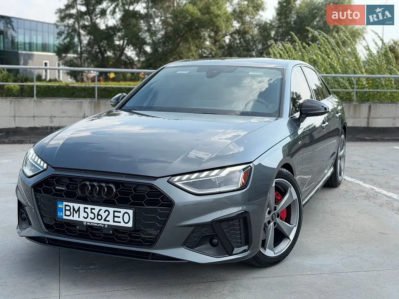 Audi A4 2023 photo 3