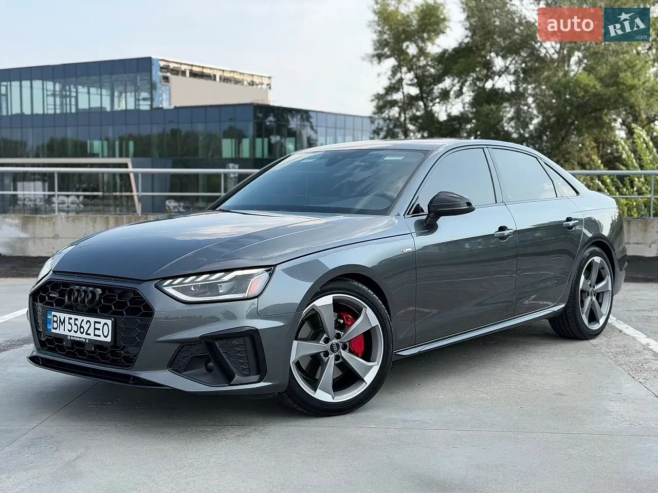 Audi A4 2023 photo 5