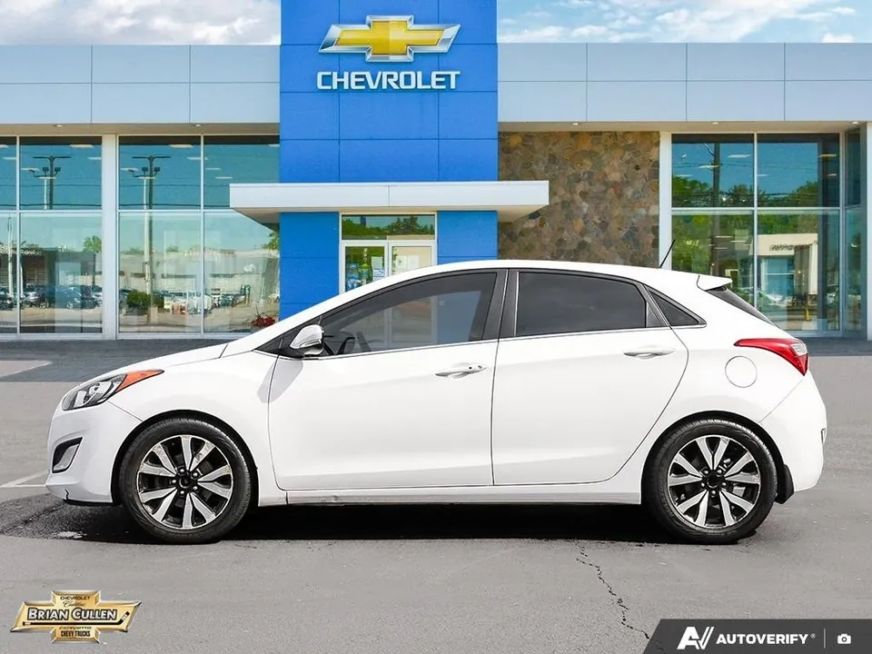 Hyundai Elantra 2015 photo 3