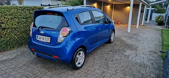 Chevrolet Spark 2010 photo 2