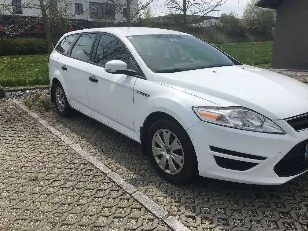 Ford Mondeo 2012 photo 2