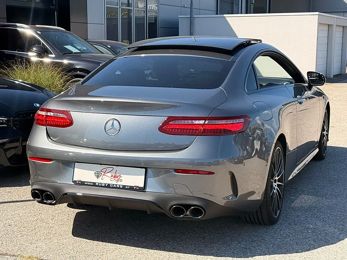 Mercedes-Benz E-Class 2017 photo 3