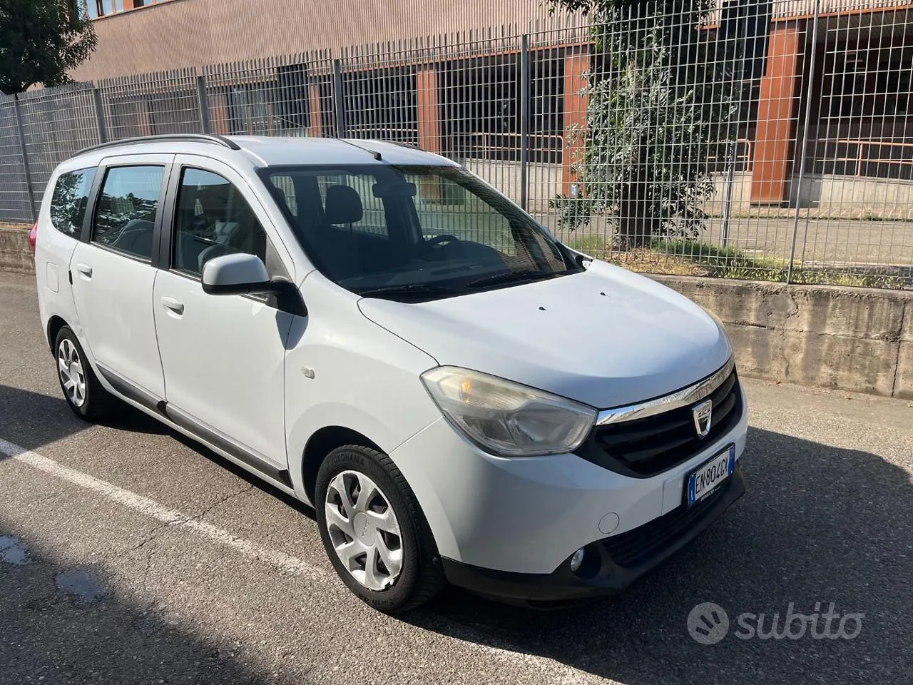 Dacia Lodgy