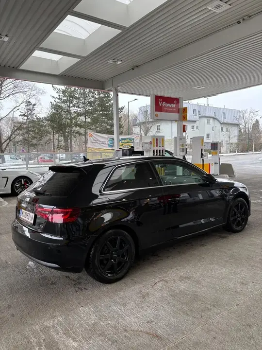 Audi A3 2016 photo 3