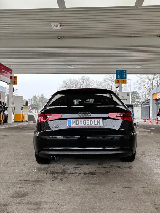 Audi A3 2016 photo 2