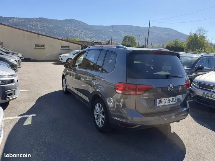 Volkswagen Touran 2015 photo 5