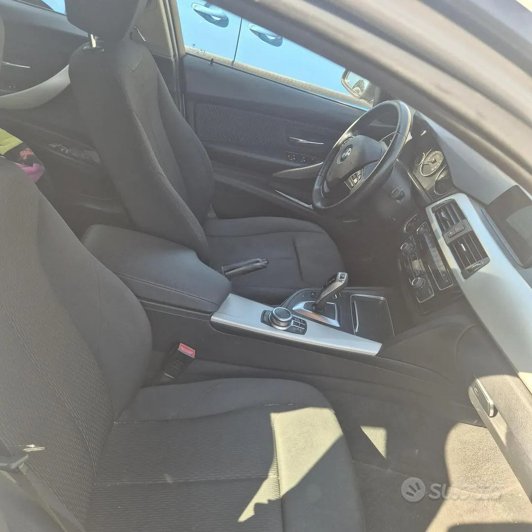 BMW 318D 2018 photo 3