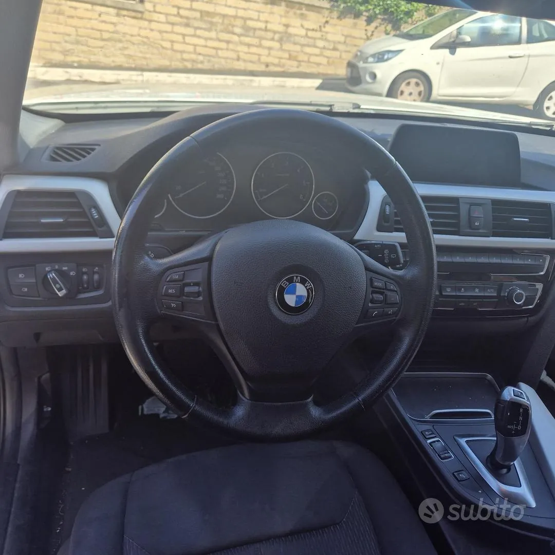 BMW 318D 2018 photo 5