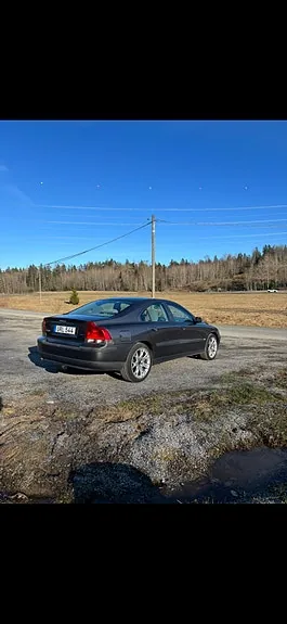 Volvo S60 2004 photo 2