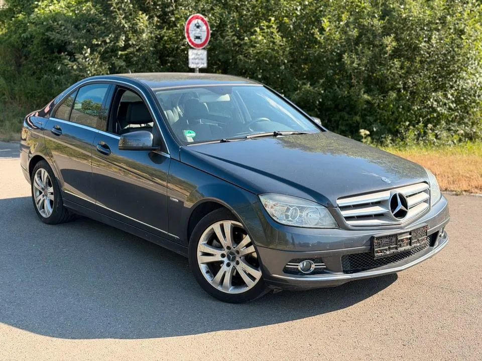 Mercedes-Benz C250