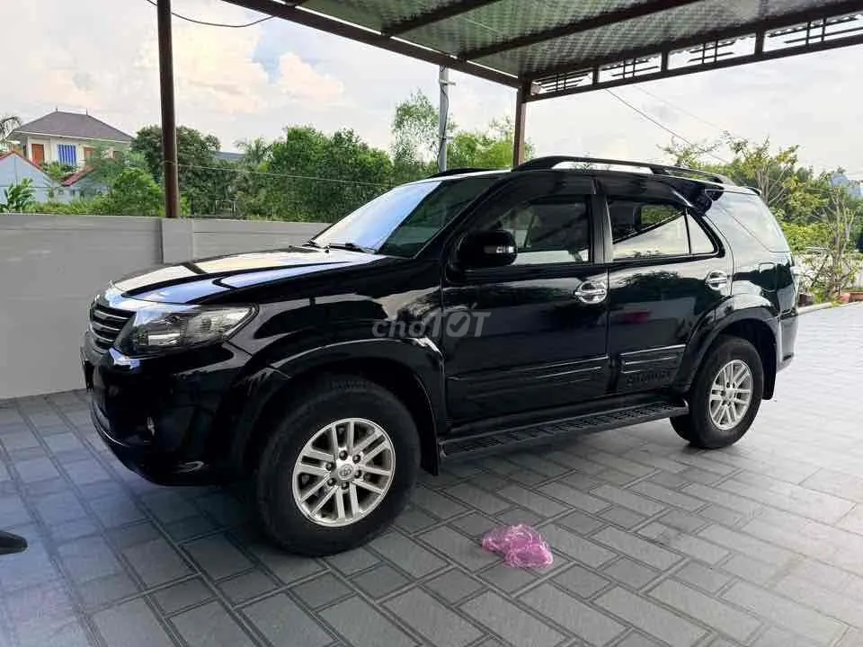 Toyota Fortuner 2014 photo 4