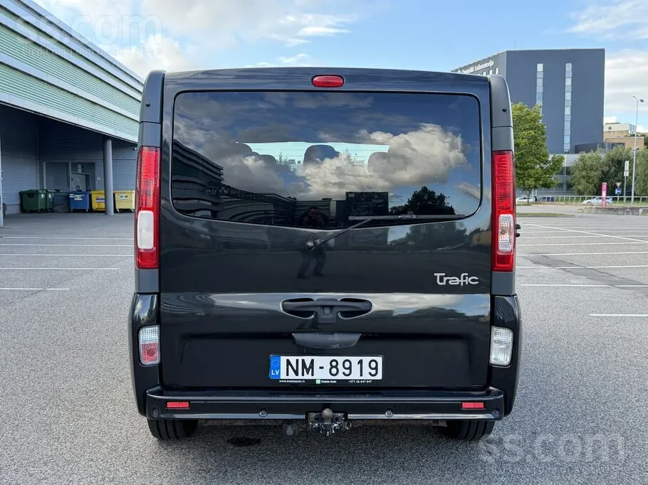Renault Trafic 2011 photo 4