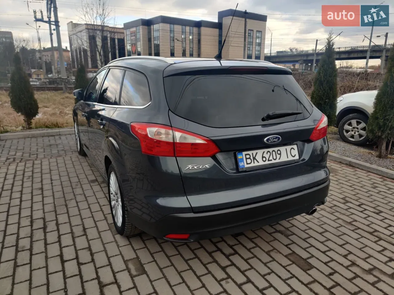 Ford Focus 2014 photo 3