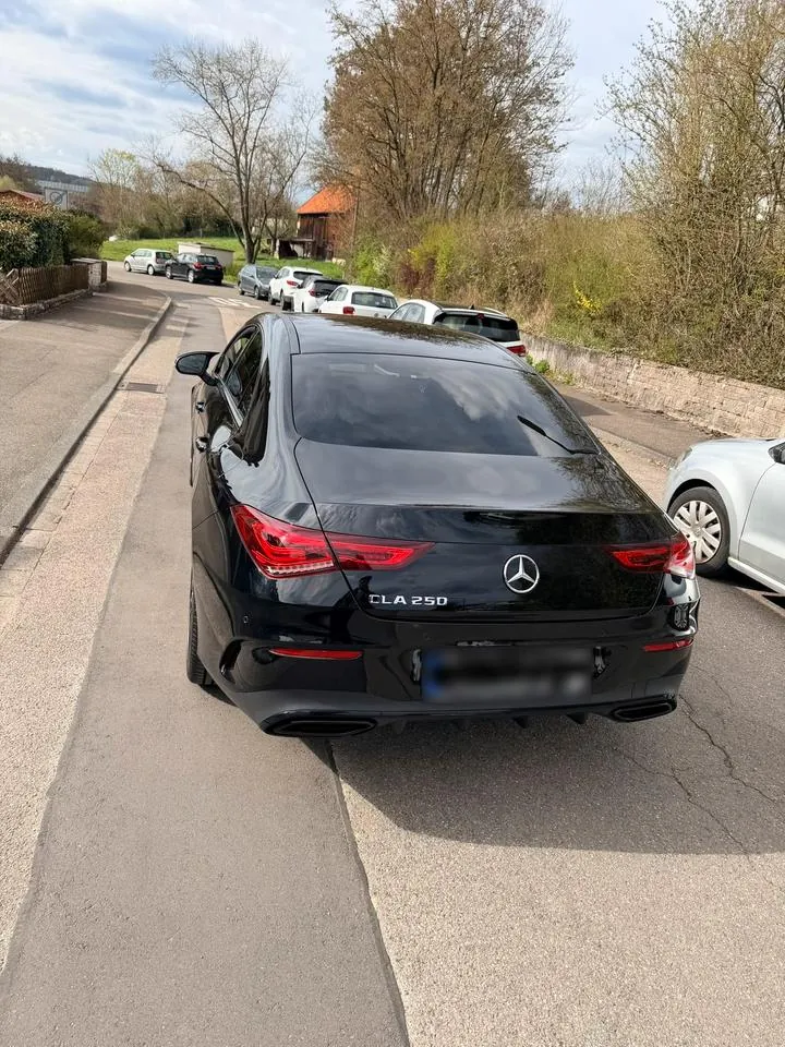 Mercedes-Benz Cla250
