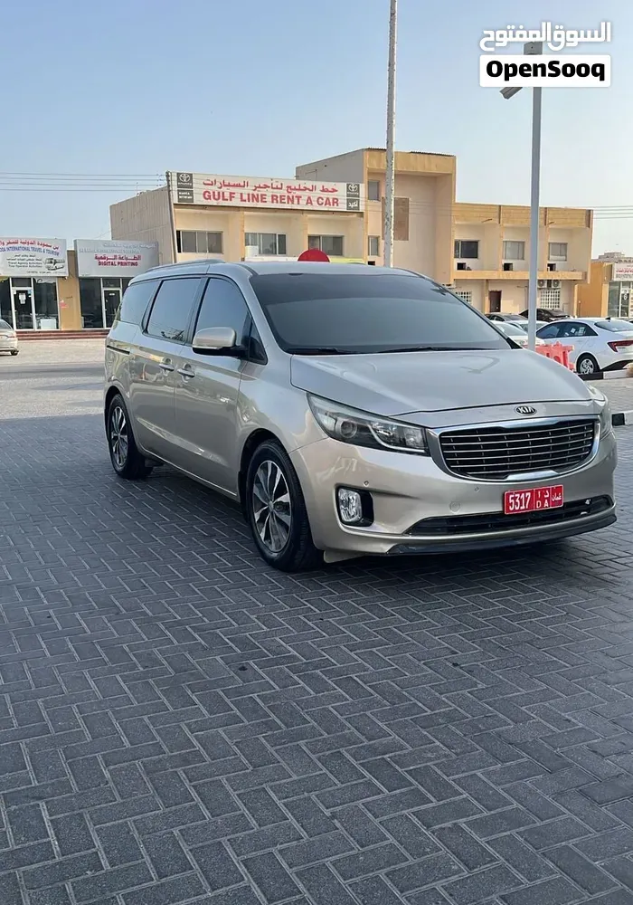 Kia Carnival 2018 photo 5