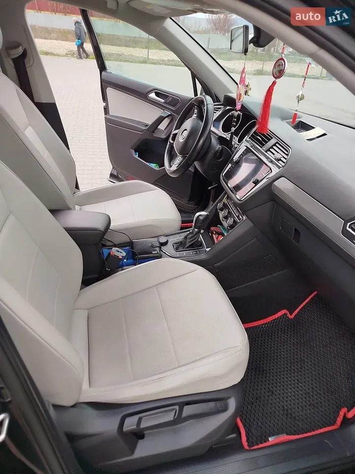 Volkswagen Tiguan 2018 photo 3