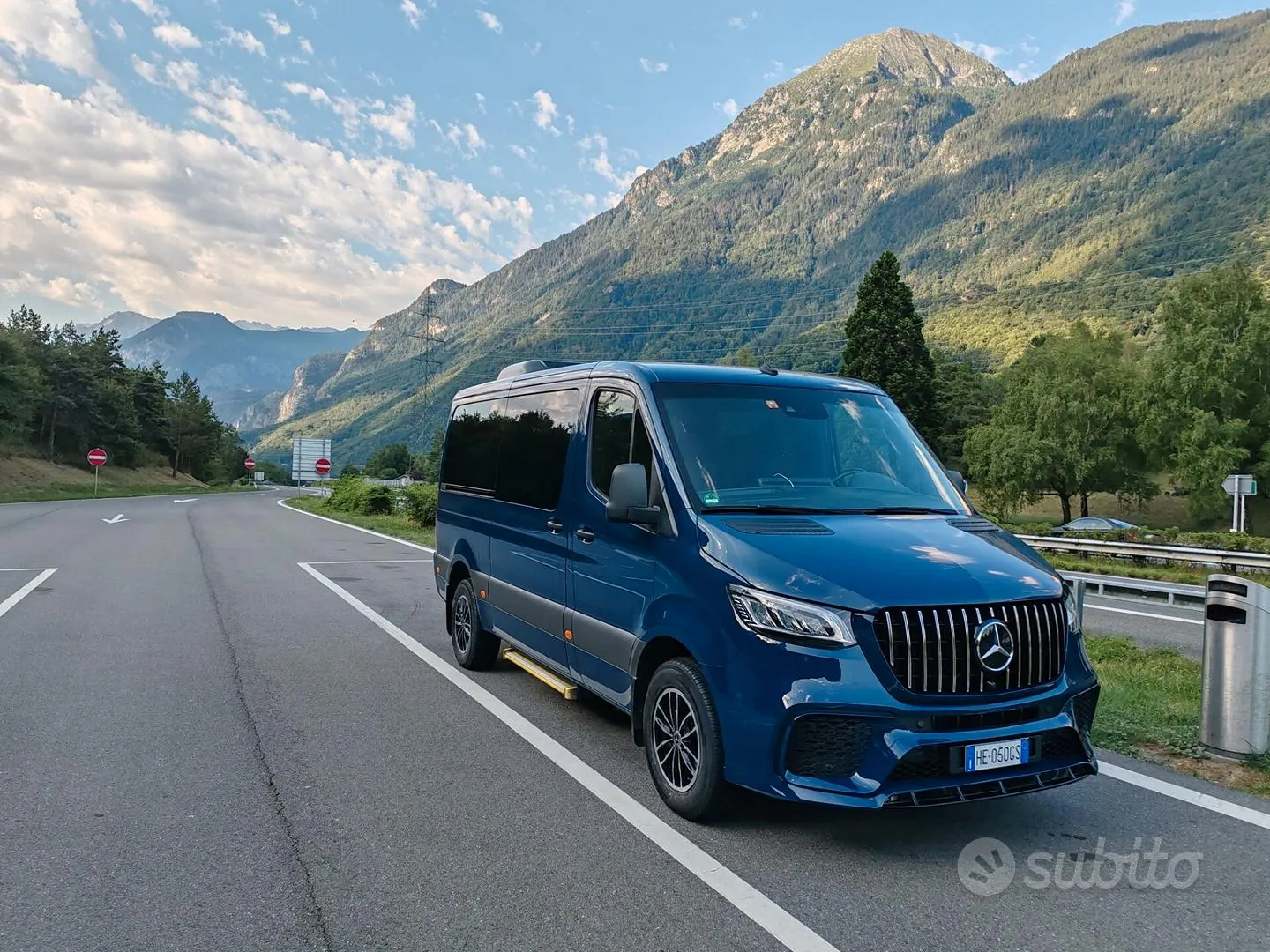 Mercedes-Benz Sprinter 2024 photo 2