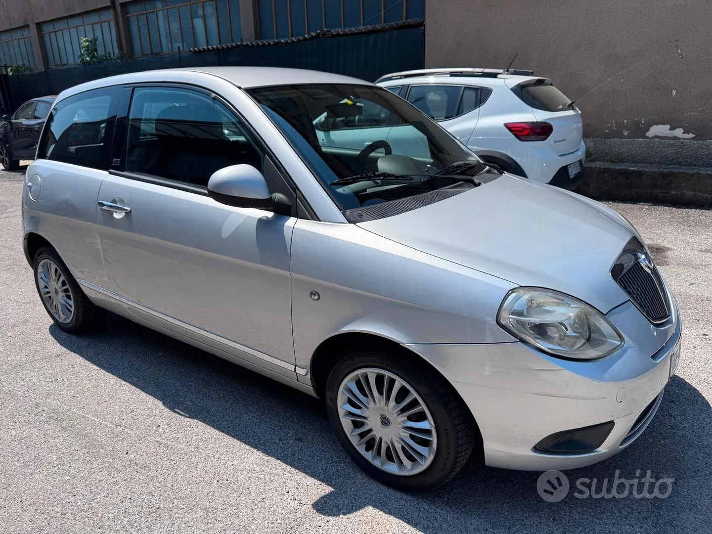 Lancia Ypsilon 2011 photo 2