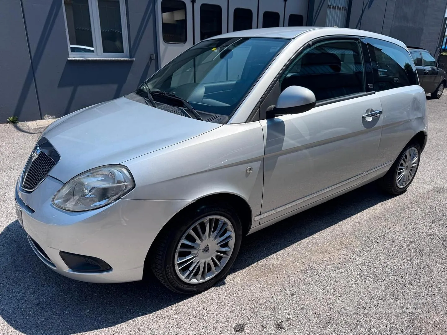 Lancia Ypsilon