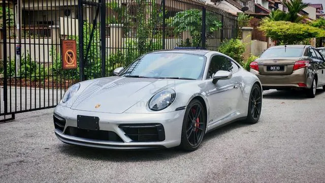 Porsche 911