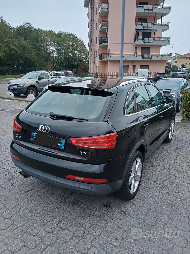 Audi Q3 2012 photo 5