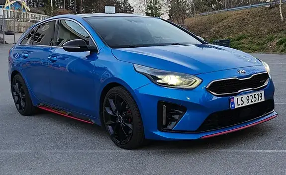 Kia Proceed