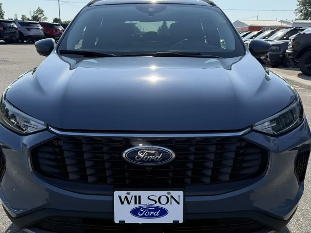 Ford Escape 2024 photo 3