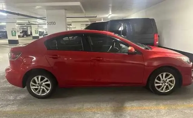 Mazda Mazda3 2013 photo 2