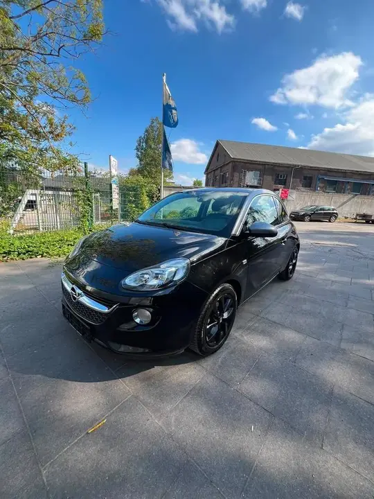 Opel Adam