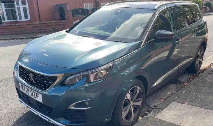 Peugeot 5008 2021 photo 2