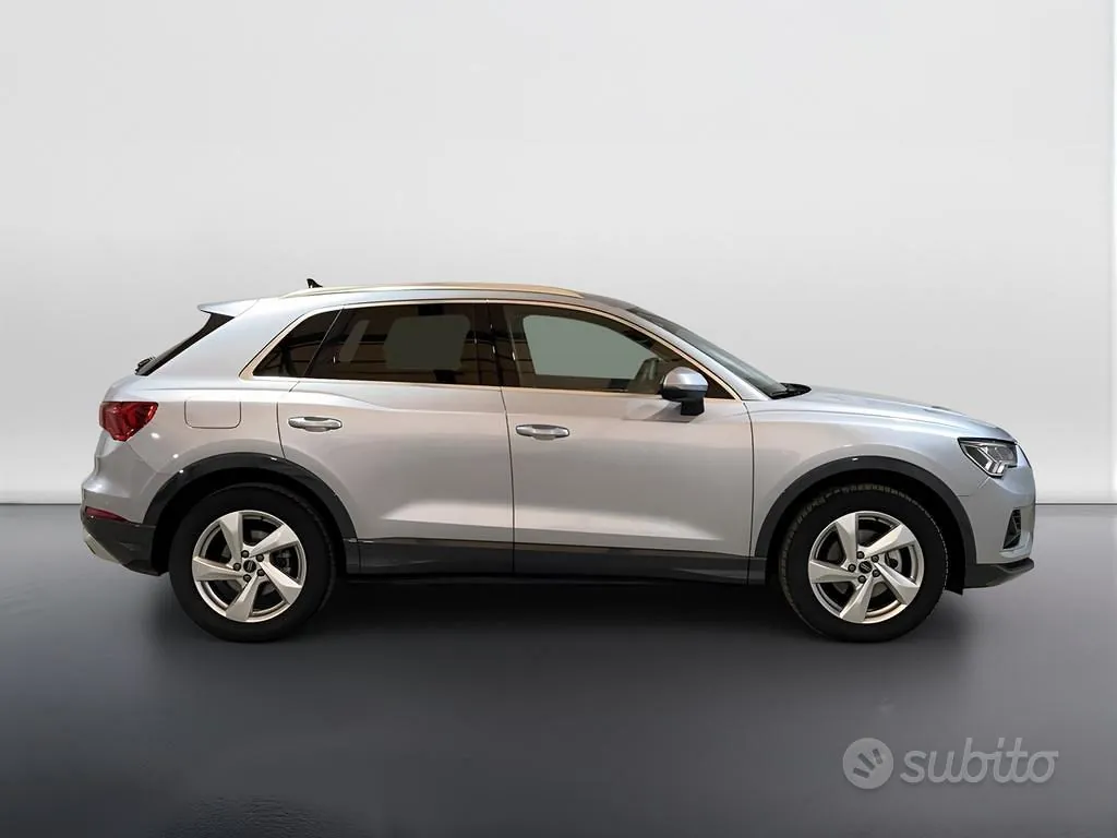 Audi Q3 2025 photo 3