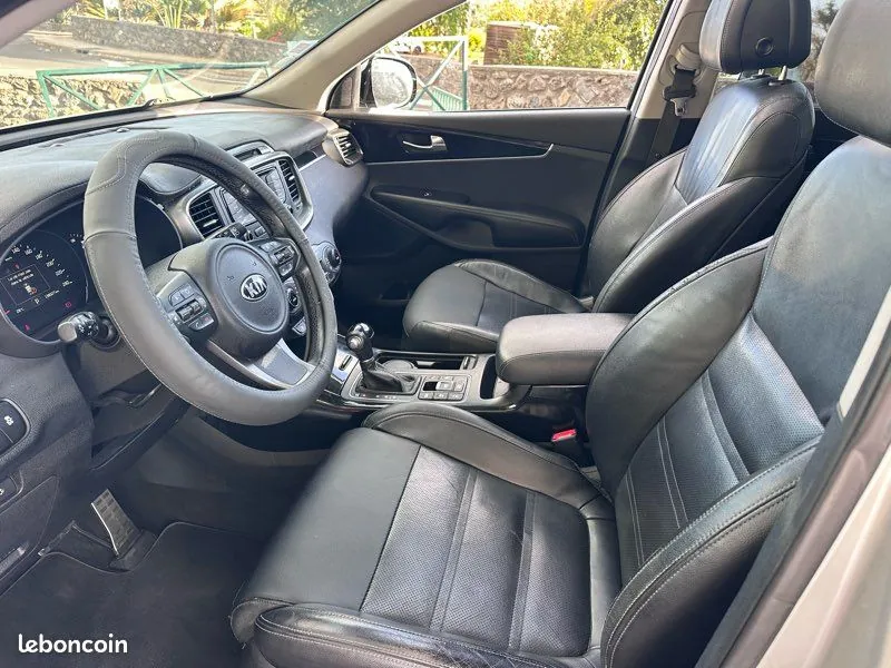 Kia Sorento 2017 photo 2