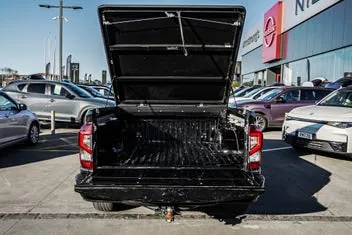 Nissan Navara 2024 photo 3