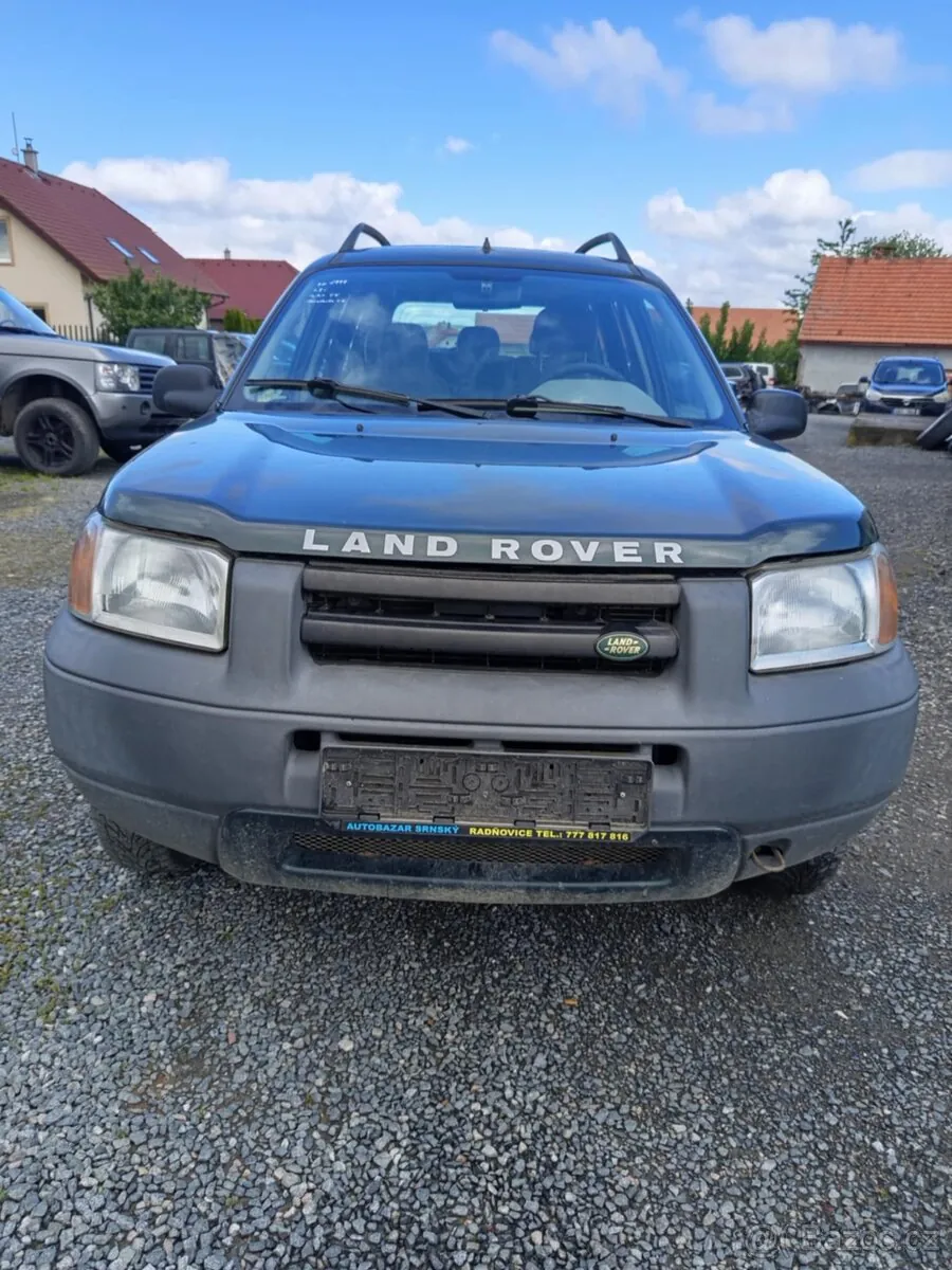 Land Rover Freelander photo 2
