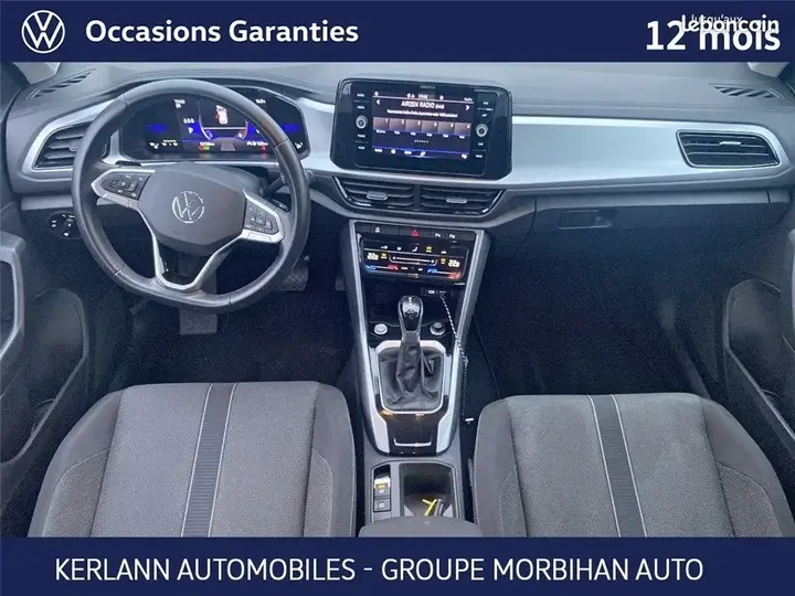 Volkswagen T-Roc 2023 photo 3