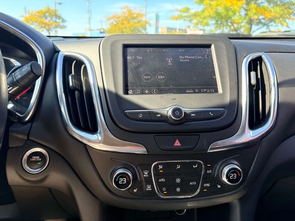 Chevrolet Equinox 2021 photo 3
