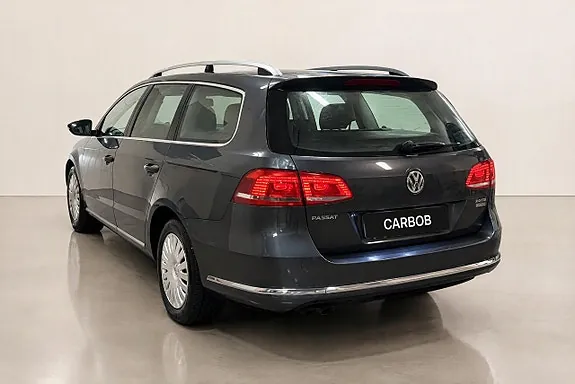 Volkswagen Passat 2012 photo 4