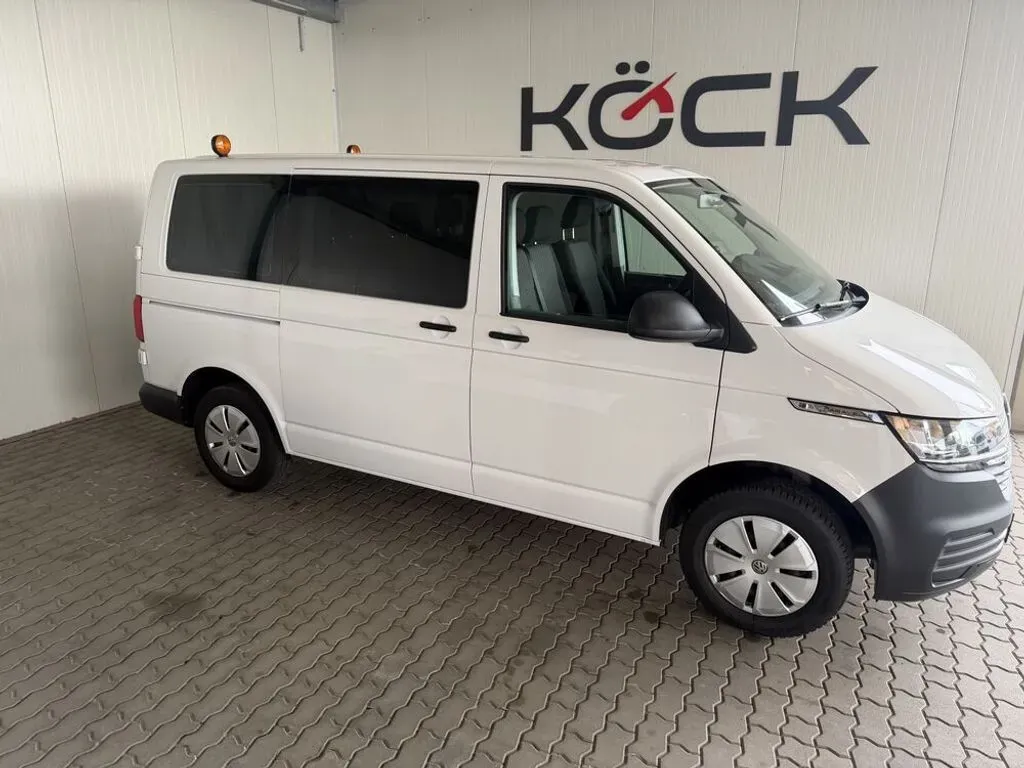 Volkswagen Caravelle 2021 photo 3