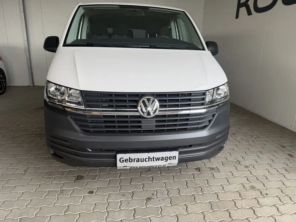 Volkswagen Caravelle 2021 photo 2