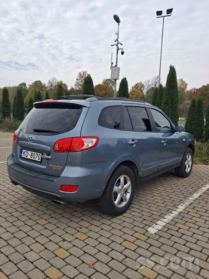 Hyundai Santa Fe 2008 photo 2