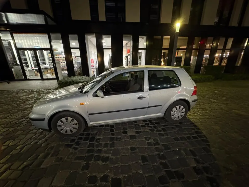 Volkswagen Golf 4