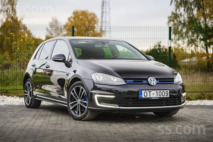 Volkswagen Golf Gte 2015 photo 3