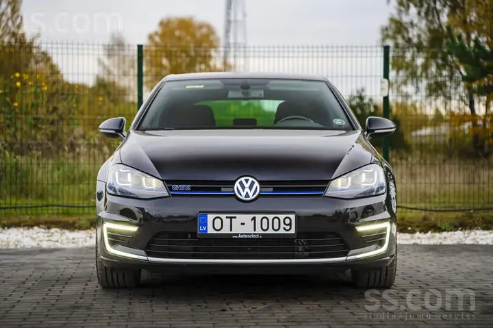 Volkswagen Golf Gte 2015 photo 2