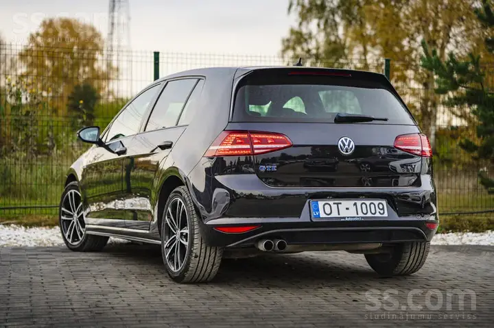 Volkswagen Golf Gte 2015 photo 5