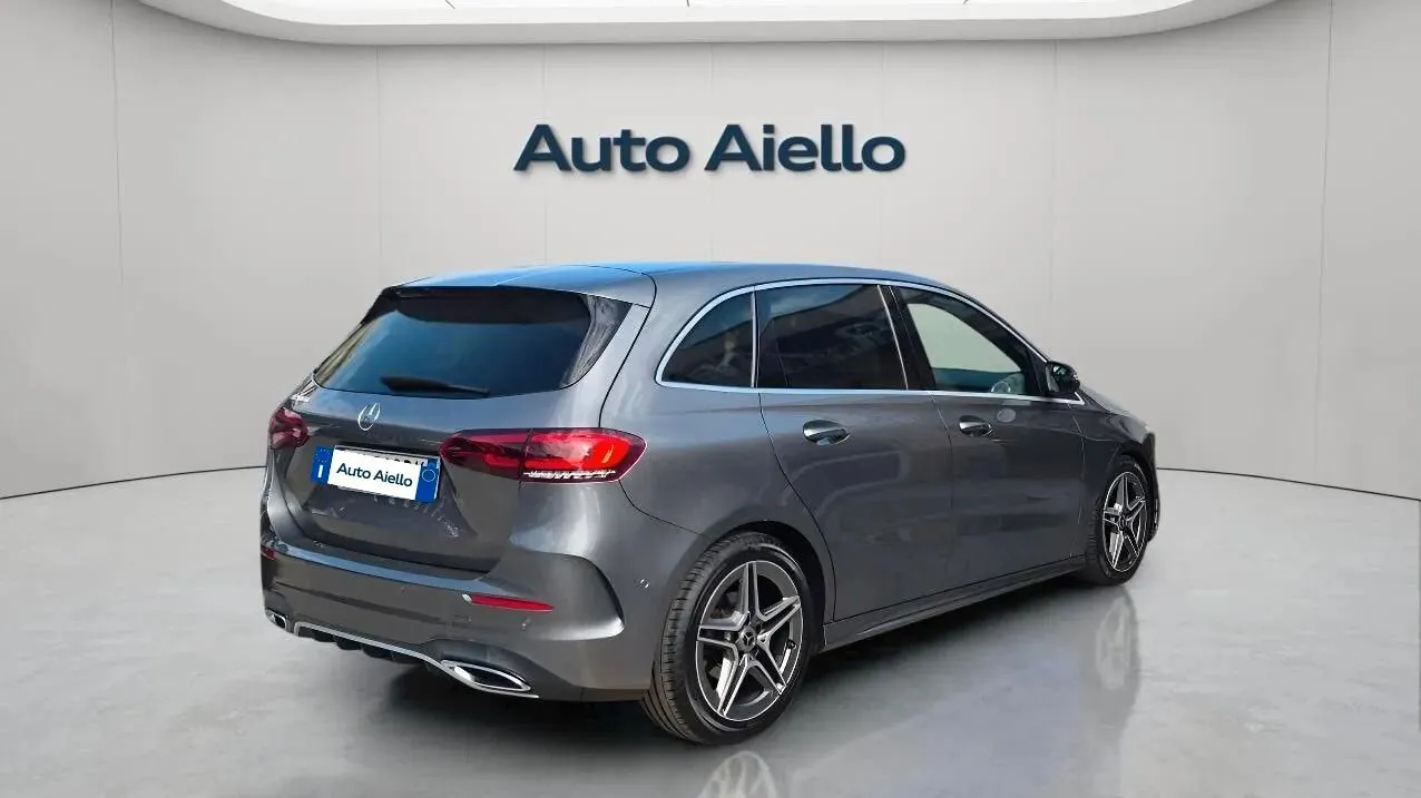 Mercedes-Benz B 200 2019 photo 4