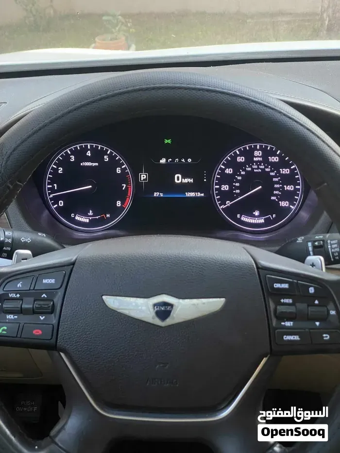 Genesis G80 2017 photo 2