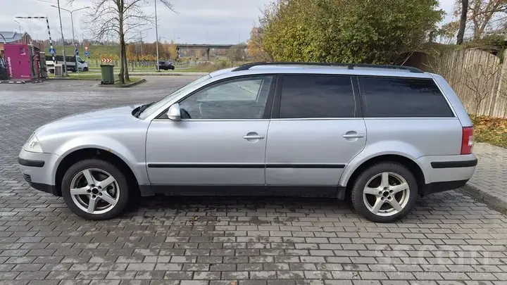 Volkswagen Passat 2005 photo 3