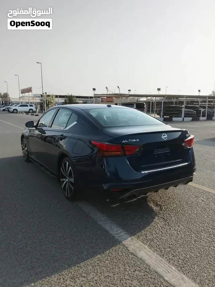 Nissan Altima 2020 photo 3