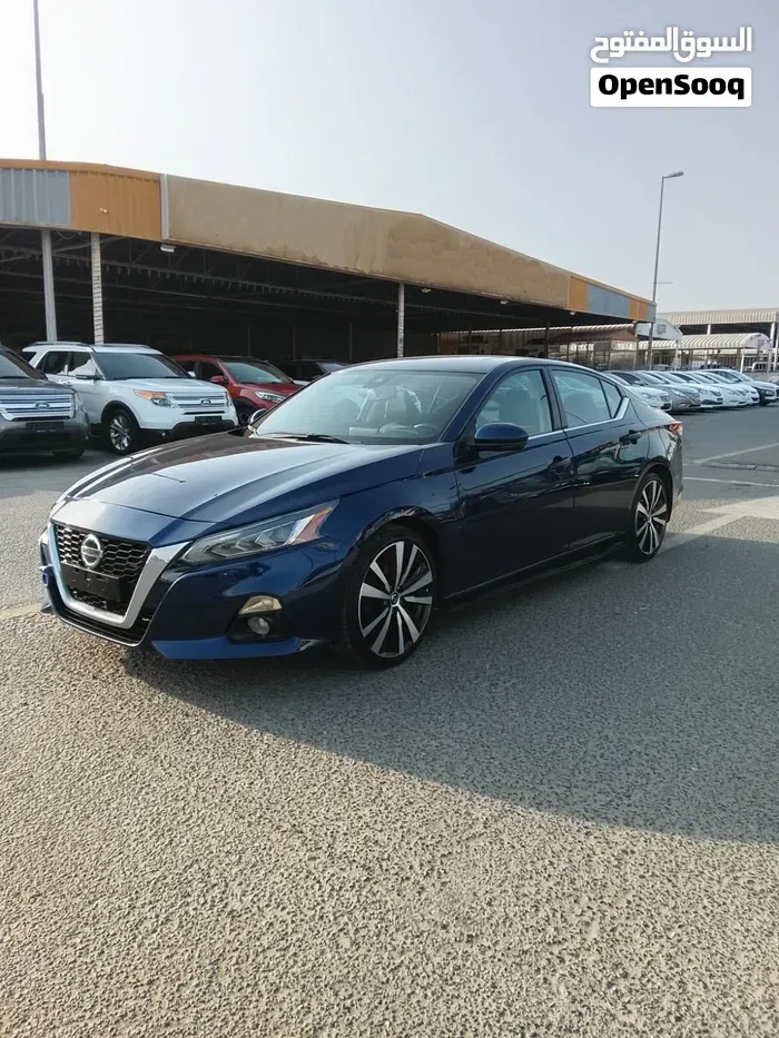 Nissan Altima 2020 photo 2