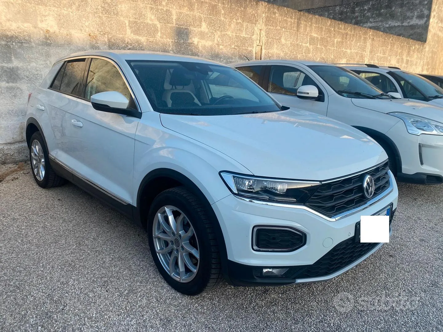 Volkswagen T-Roc 2018 photo 2